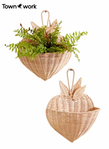 /public/storage/photos/1/Product/1749901387_684d604b4e0ea_Rattan Wall Plant Pots Cane Wall Flower Pots Bamboo Wall Planters.png